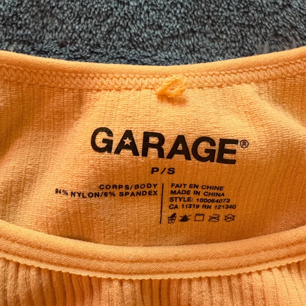 Garage Peach Ribbed Tank Top - Picture 4 of 4